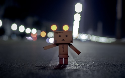 danboard-box-pin-walking-sadness-loneliness-49165411111