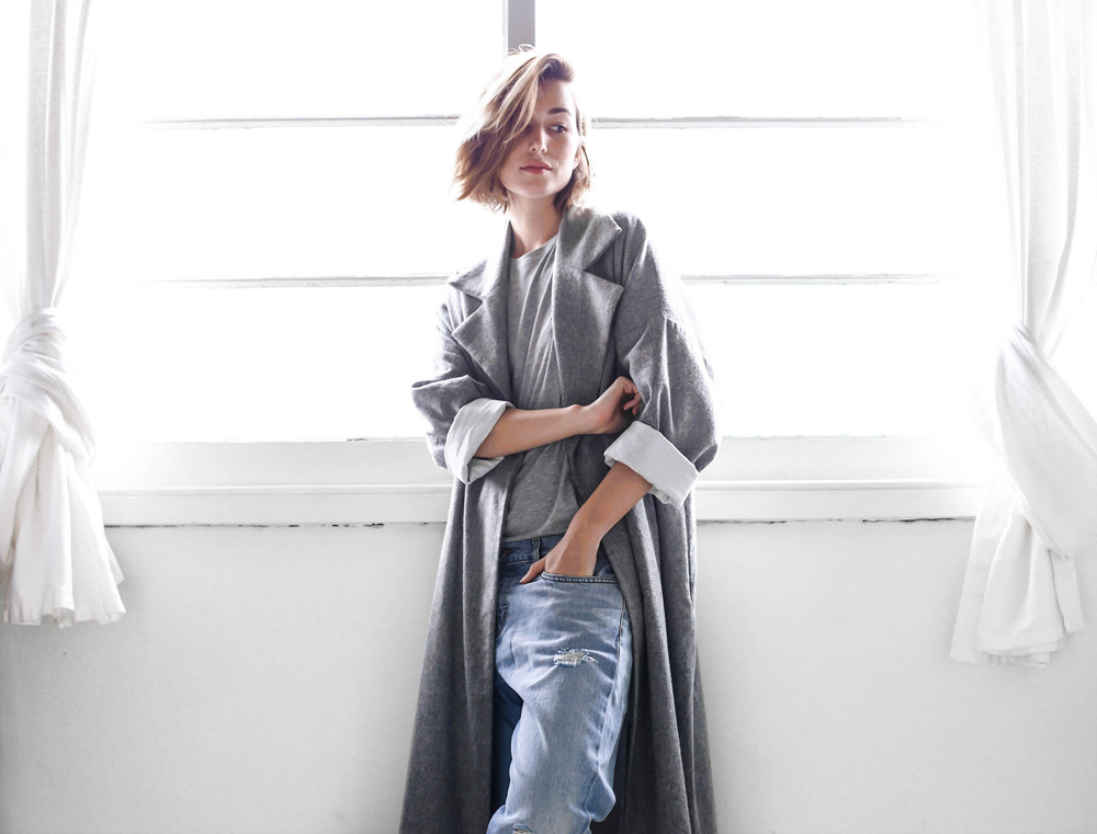 grey-oversize-coat-winter-style-chronicles-of-her